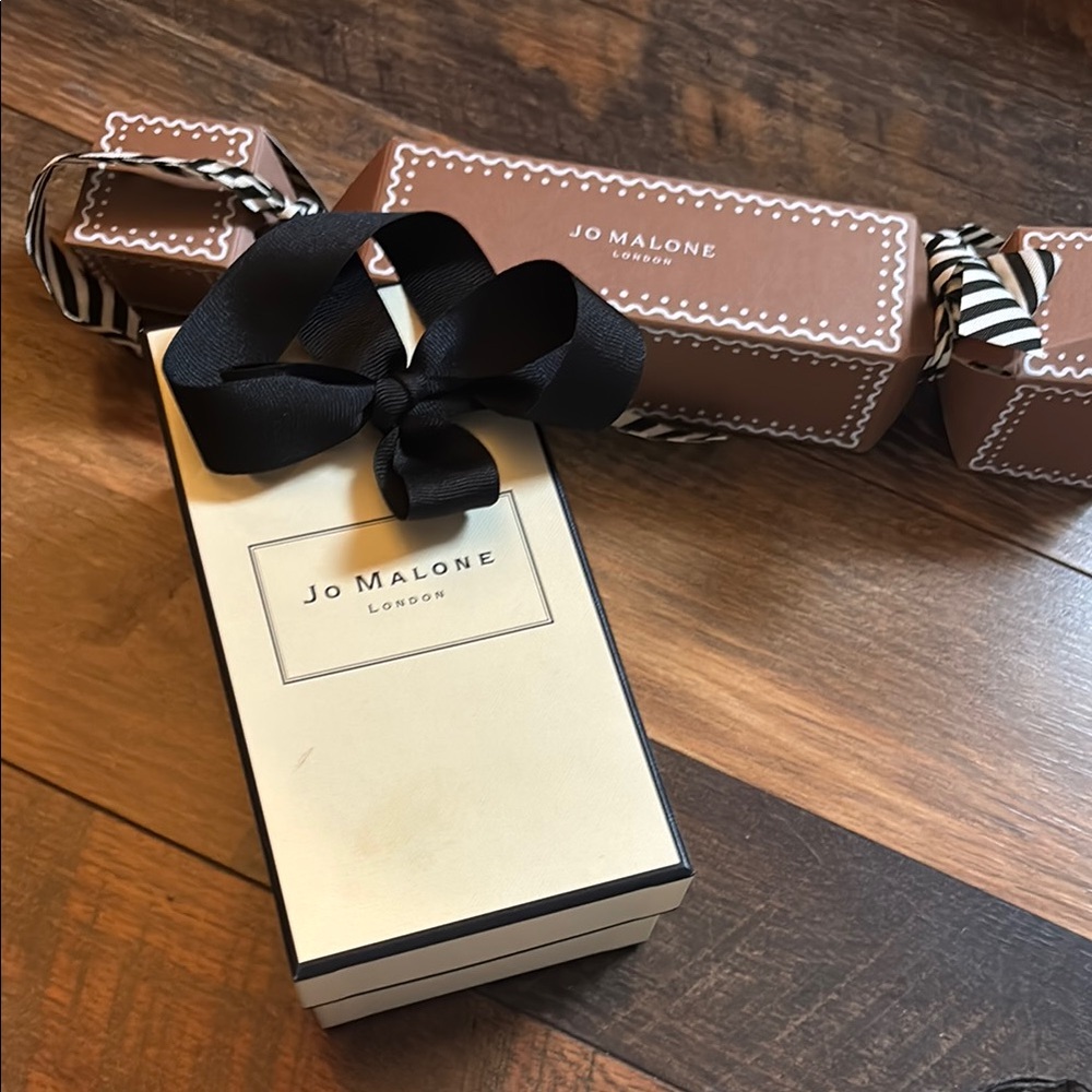 Jo Malone boxes - Picture 1 of 7